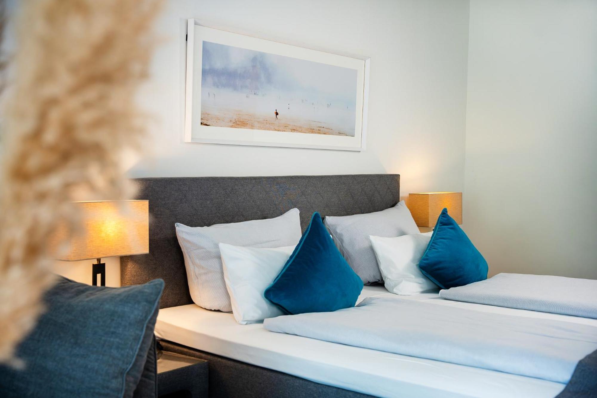 Intermar Hotel & Apartments กลึคส์บวร์ก ภายนอก รูปภาพ